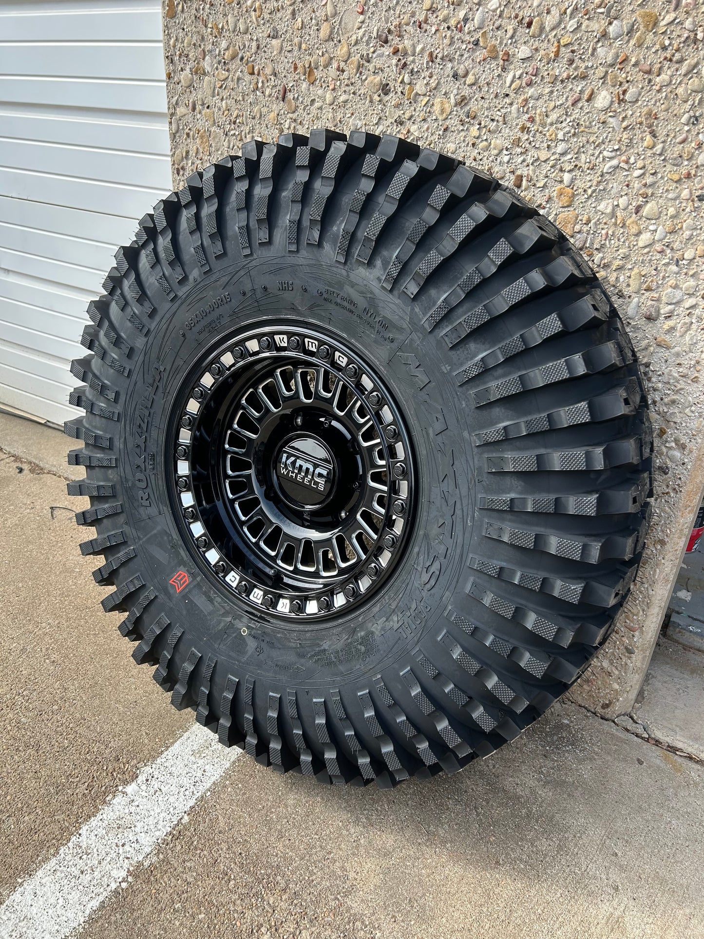 KMC Aztec UTV Beadlock 15x8 +0 Offset Black/Milled