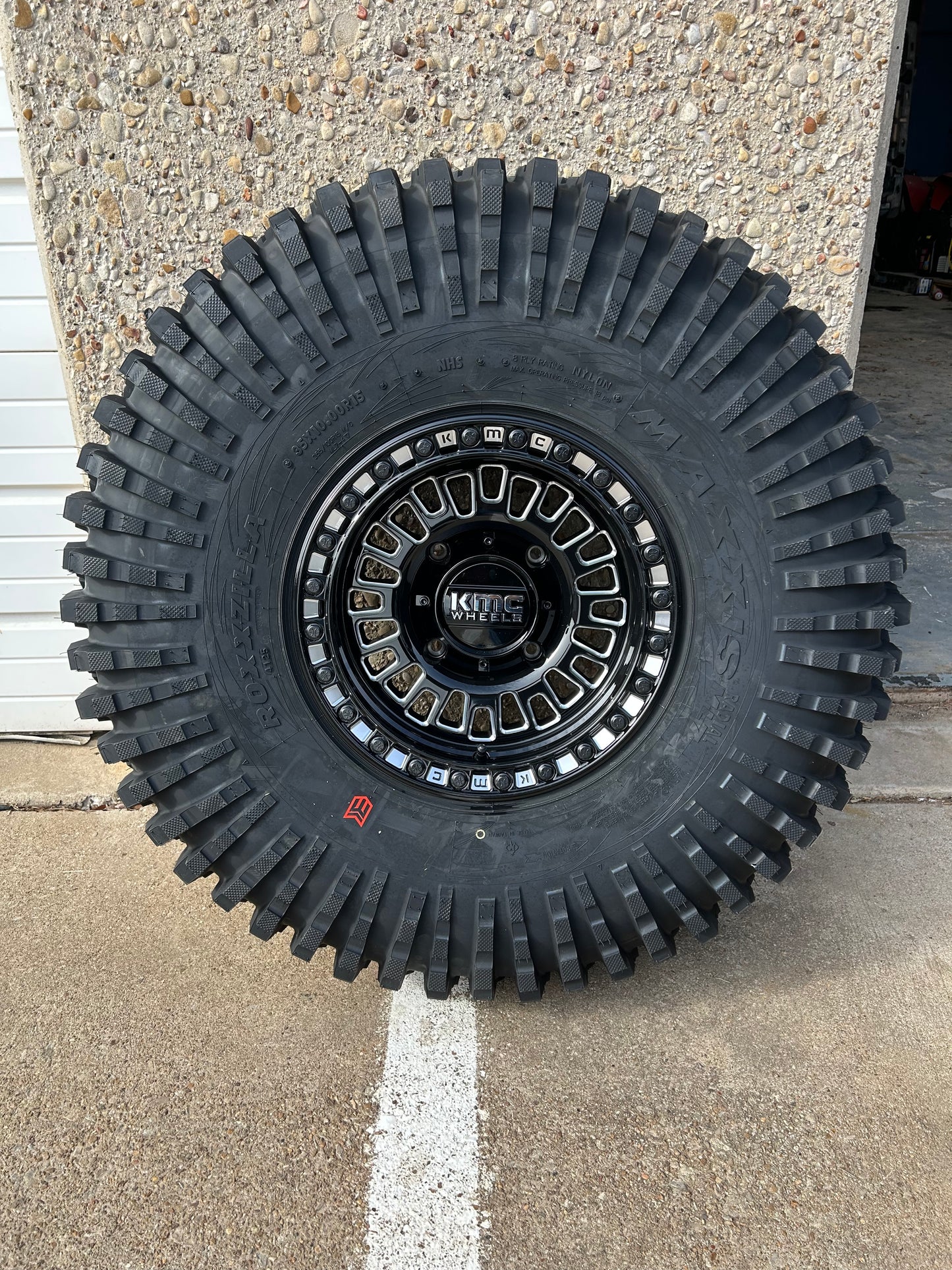KMC Aztec UTV Beadlock 15x8 +0 Offset Black/Milled
