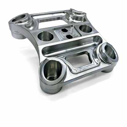 2022+ Can-Am Maverick X3 Rear Radius Rod Plate