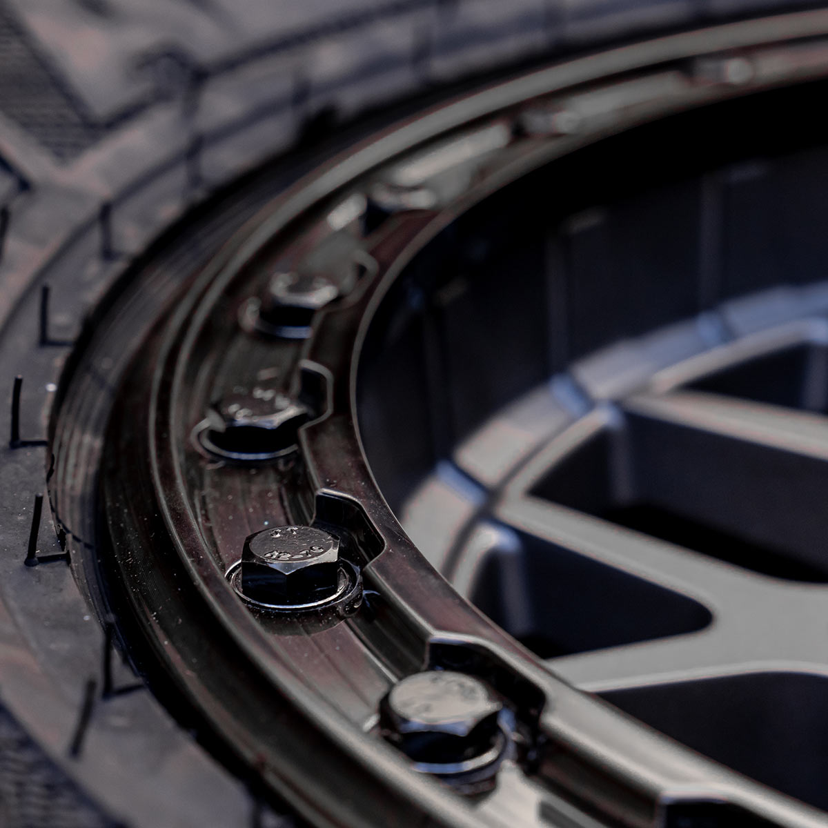 V07 Beadlock UTV Wheel Satin Graphite