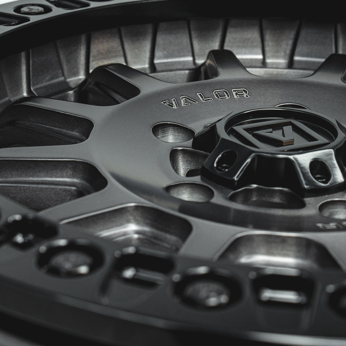 V09 Beadlock UTV Wheel Brushed Charcoal